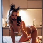 El arte de provocar a una selfie con aceite goteando en la webcam